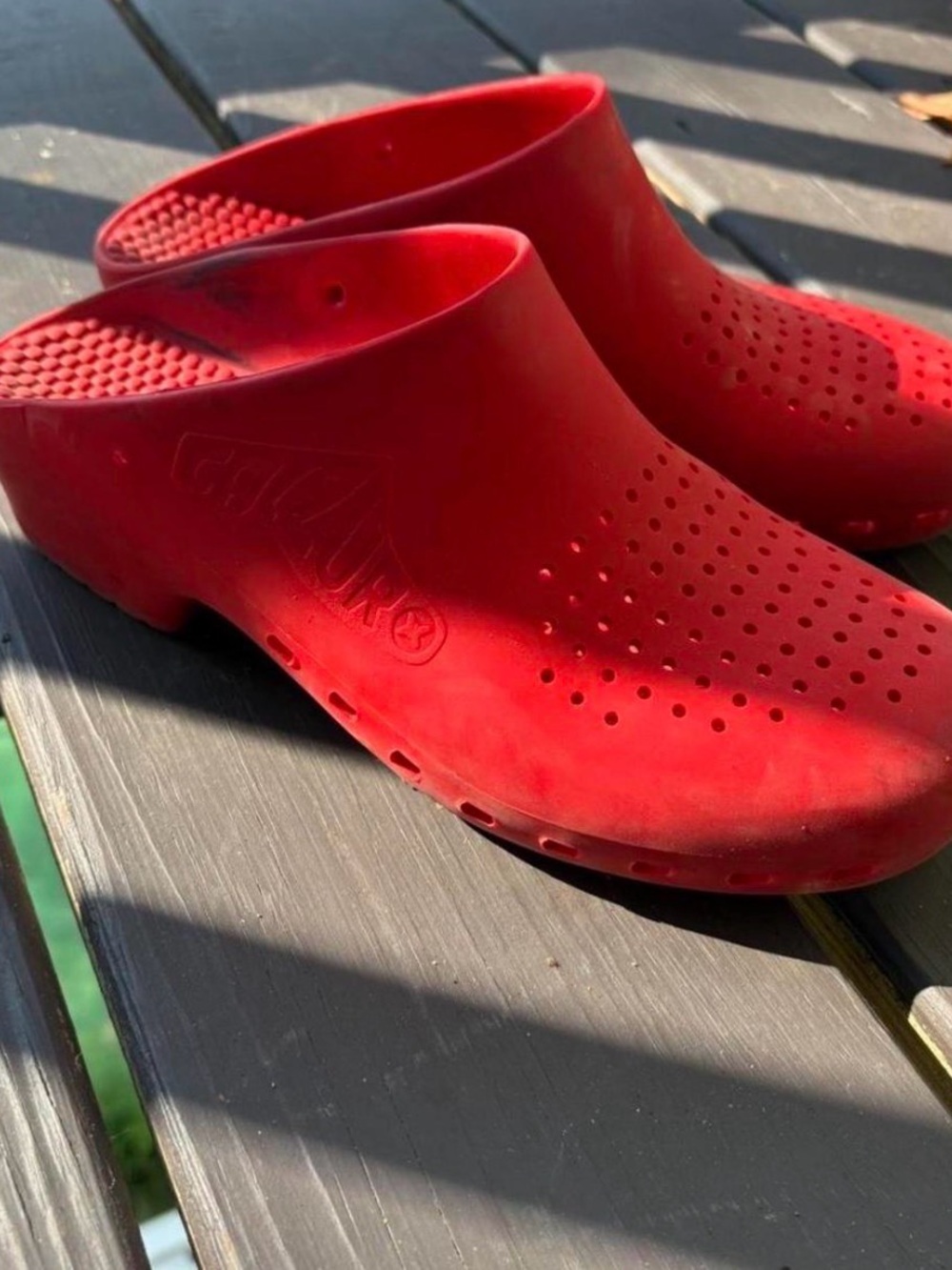 Red Calzuro Clogs